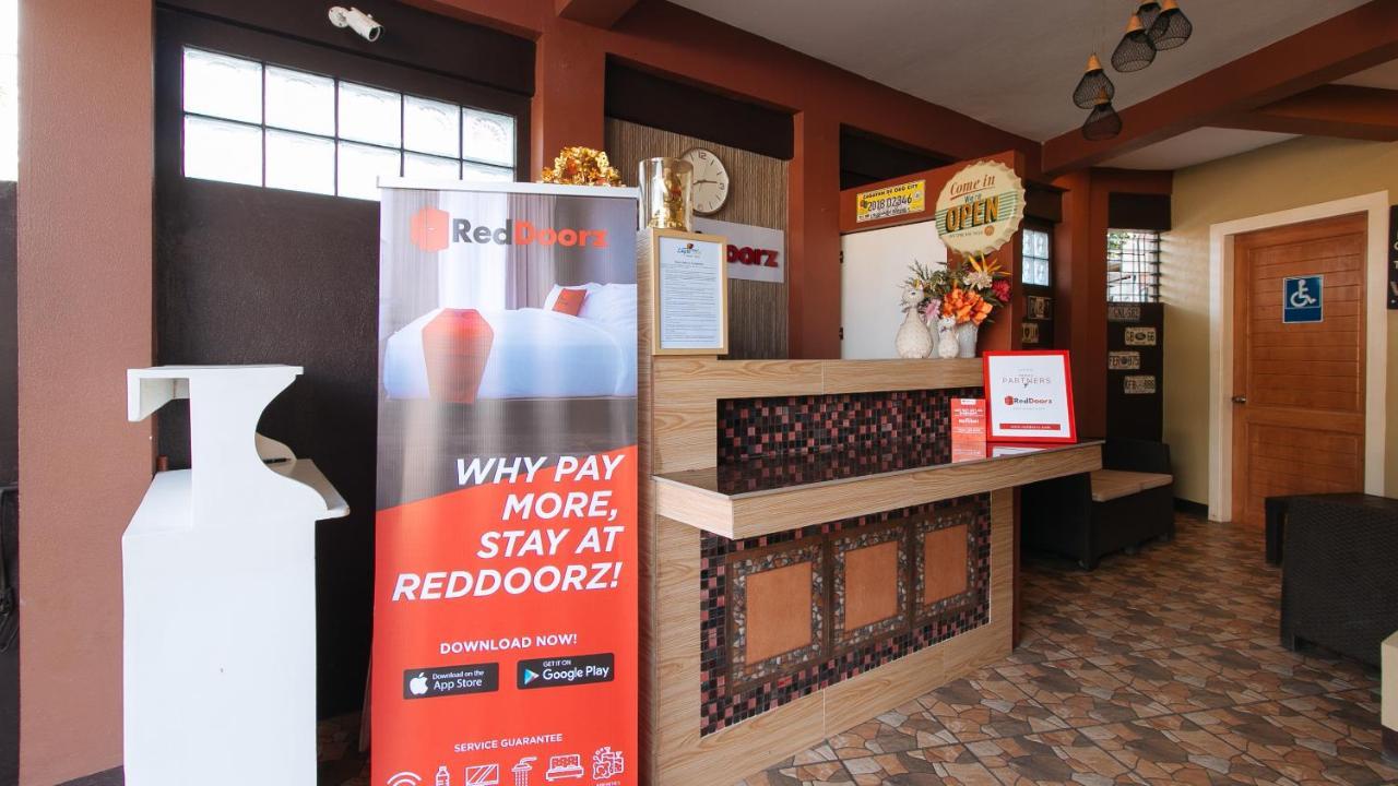 Reddoorz Plus Near Lapasan Plaza Кагаян-де-Оро Экстерьер фото